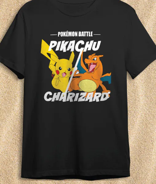 Camiseta Pokémon · Battle Pikachu Charizard